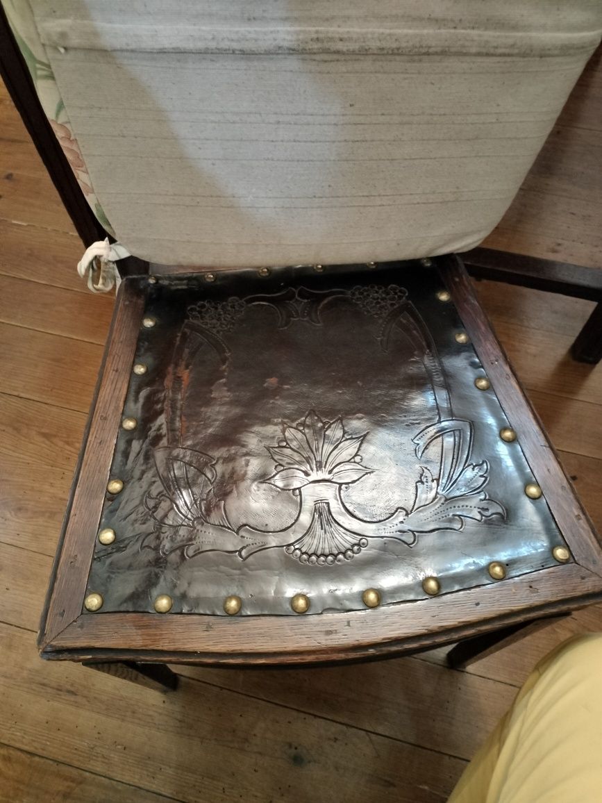 Mesa de sala de jantar com cadeiras madeira maciça