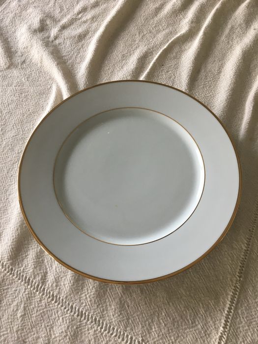 Pratos Rasos Spal Risca Dourada Novos