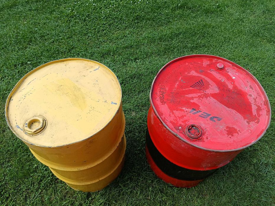 Beczki stalowe x2, zbiornik 200l x2