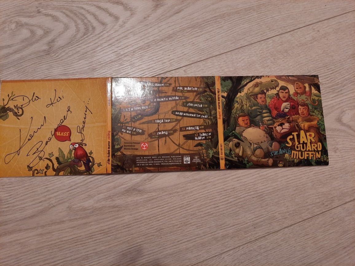 Płyta CD Szanuj z dedykacją i autografem Kamila Bednarka