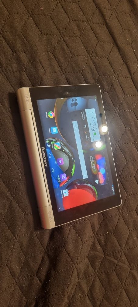 Lenovo tablet 8 60044