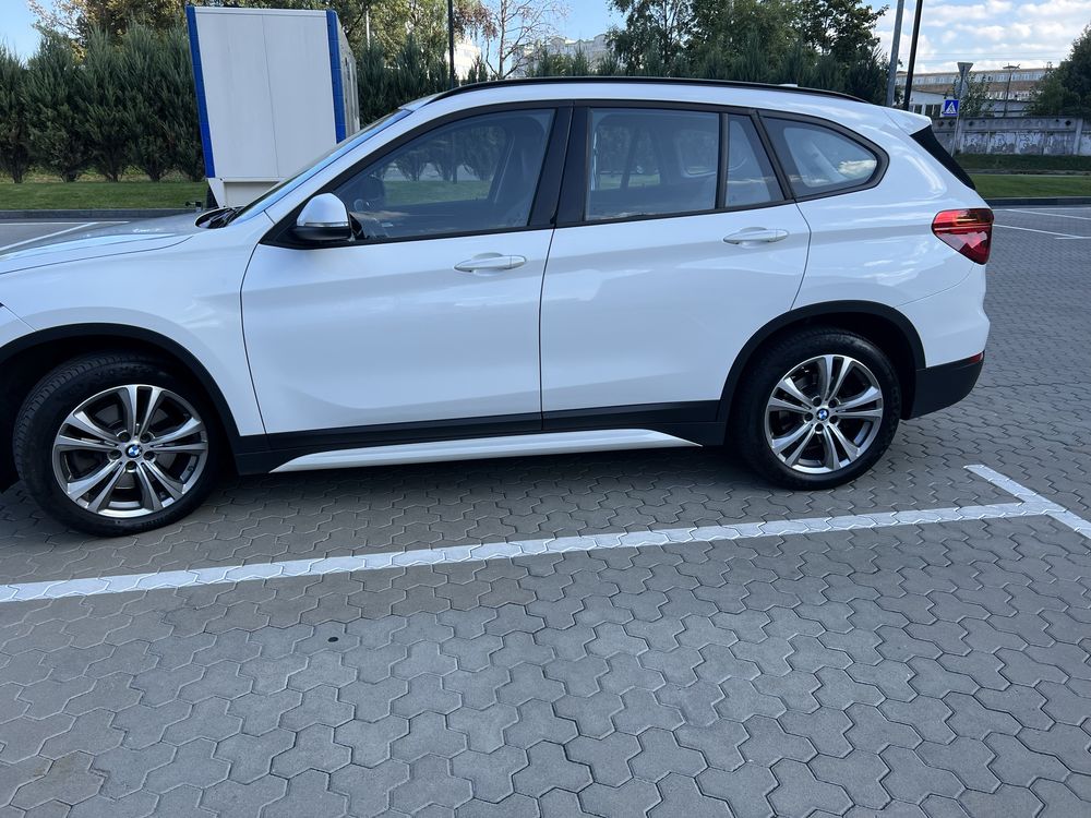 BMW X1 2019 2.0. дизель xDrive 190 к.с.