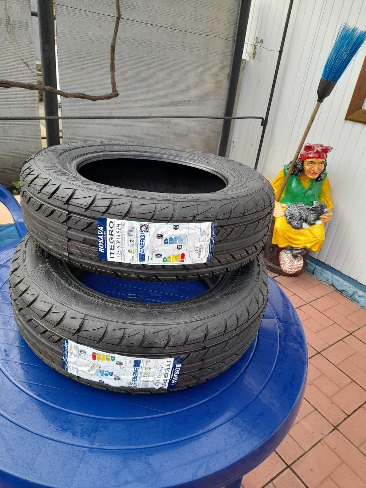 Літня резина 2 шт  в наявності  175/65    R 14