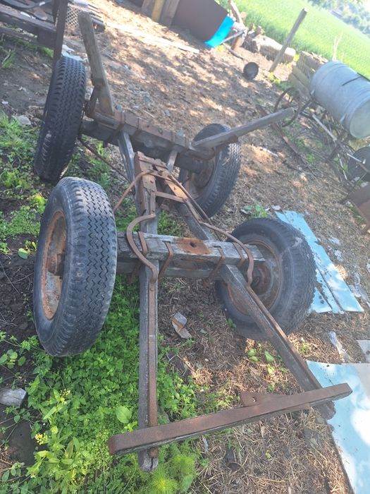 Wóz konnny z kołami