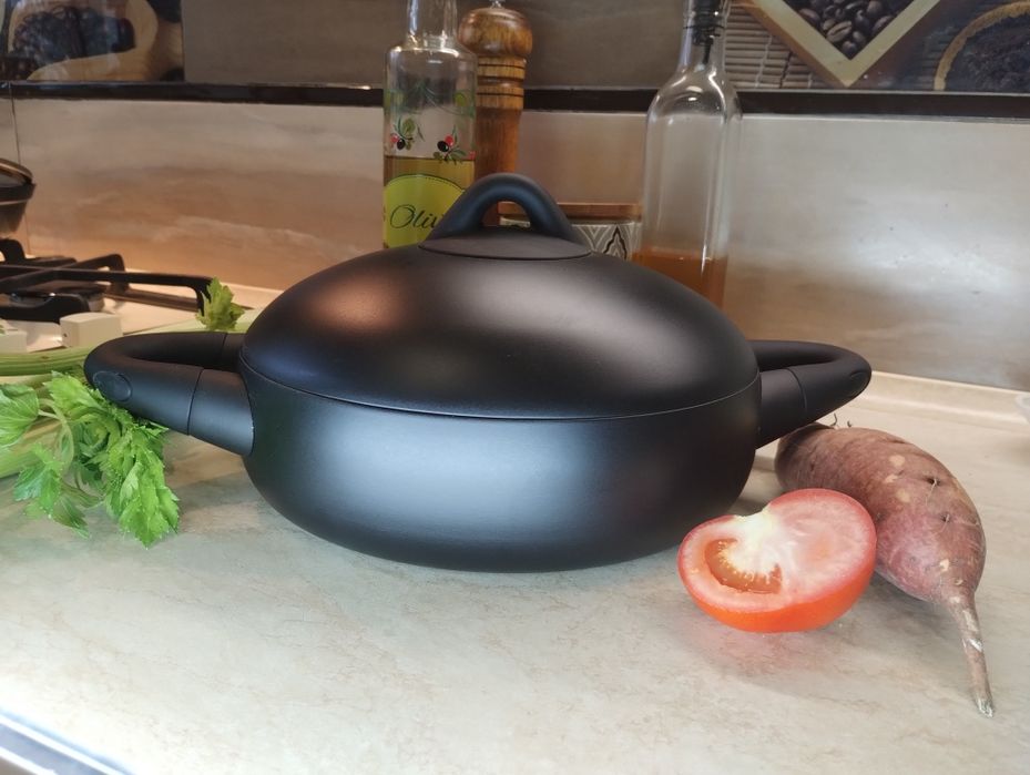 Жаровня Чорна Перлина Pepper 24 см