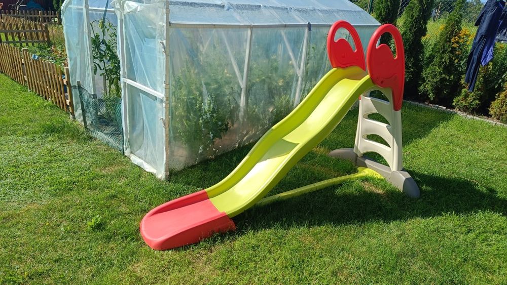 Zjeżdżalnia ogrodowa smoby