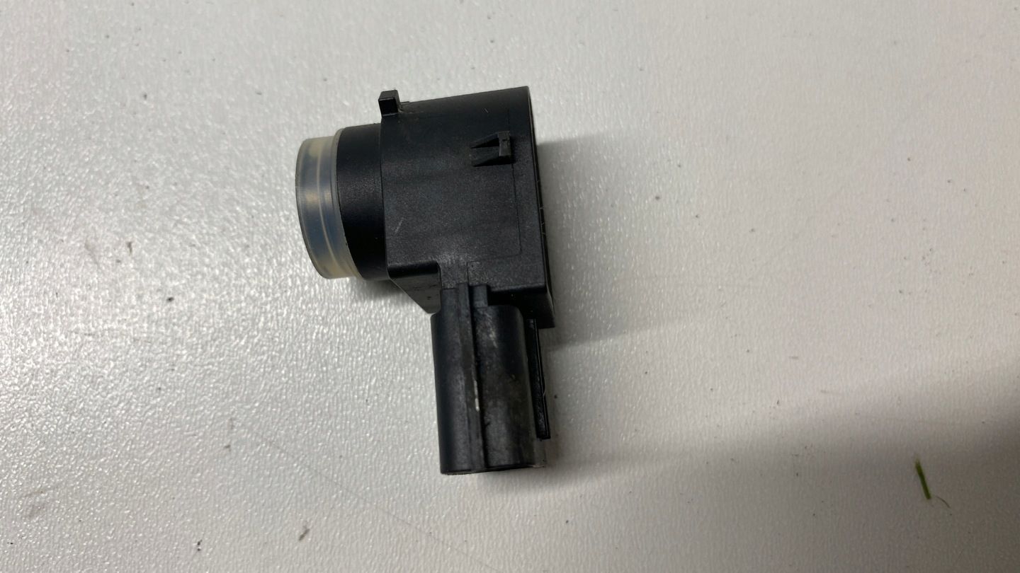KIA NIRO CZUJNIK PARKOWANIA PDC SENSOR PRZÓD 95720-F2000