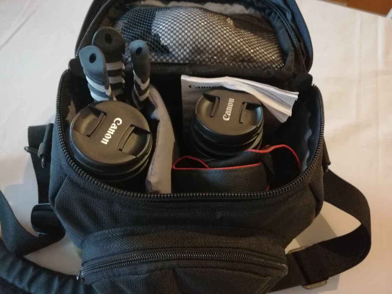 Conjunto Máquina Fotográfica Canon 1200D com 2 Lentes