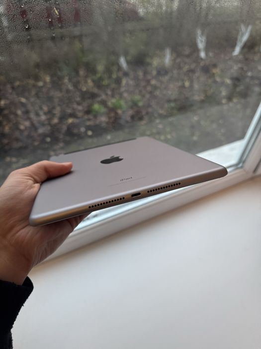iPad 6 32Gb Wi-Fi +LTE Планшет Ідеальний для роботи та розваг