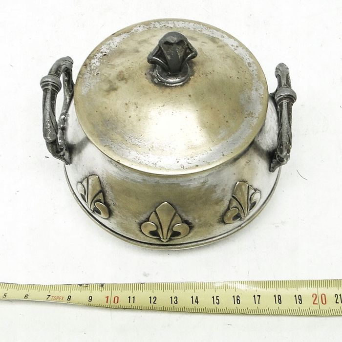 H1A Bracia Buch cukiernica w stylu secesyjnym