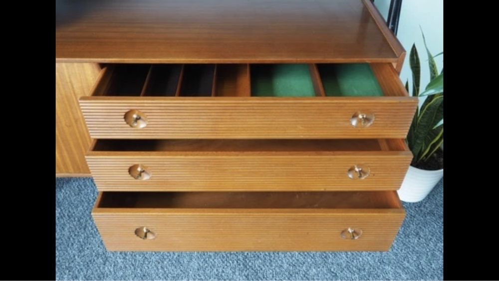 Aparador Mid Century Nathan