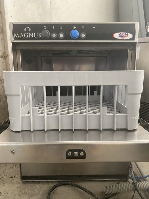 Máquina de lavar Magnus + OFERTA de cesto