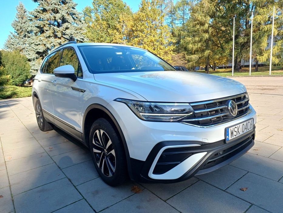 Volkswagen Tiguan 2.0 tsi, niski przebieg, bezwypadkowy