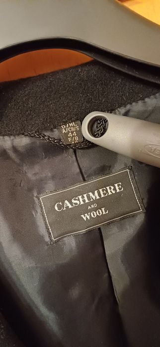 Żakiecik  kurteczka   80% kaszmir wełna  R. 48.50  stan b dobry