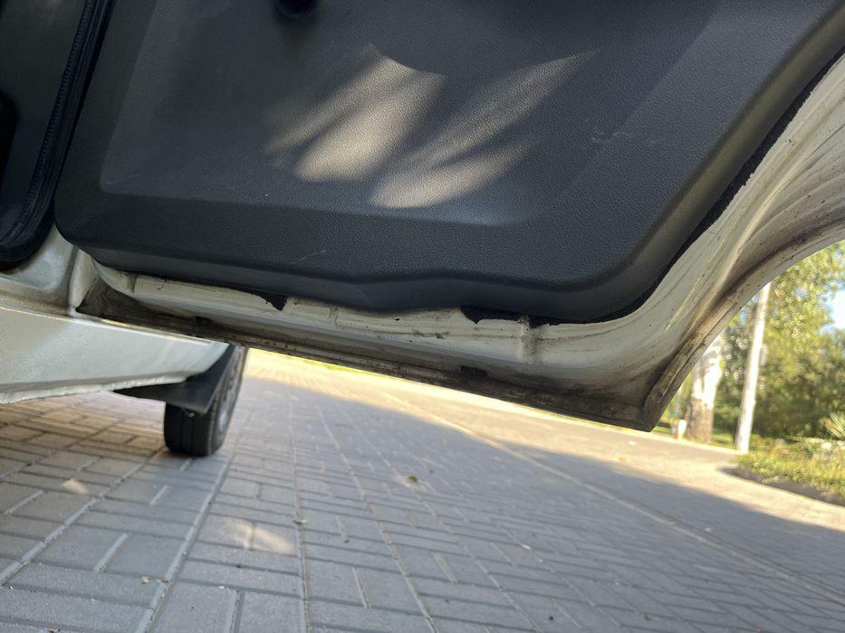 Продам таврию Славуту заз 1103