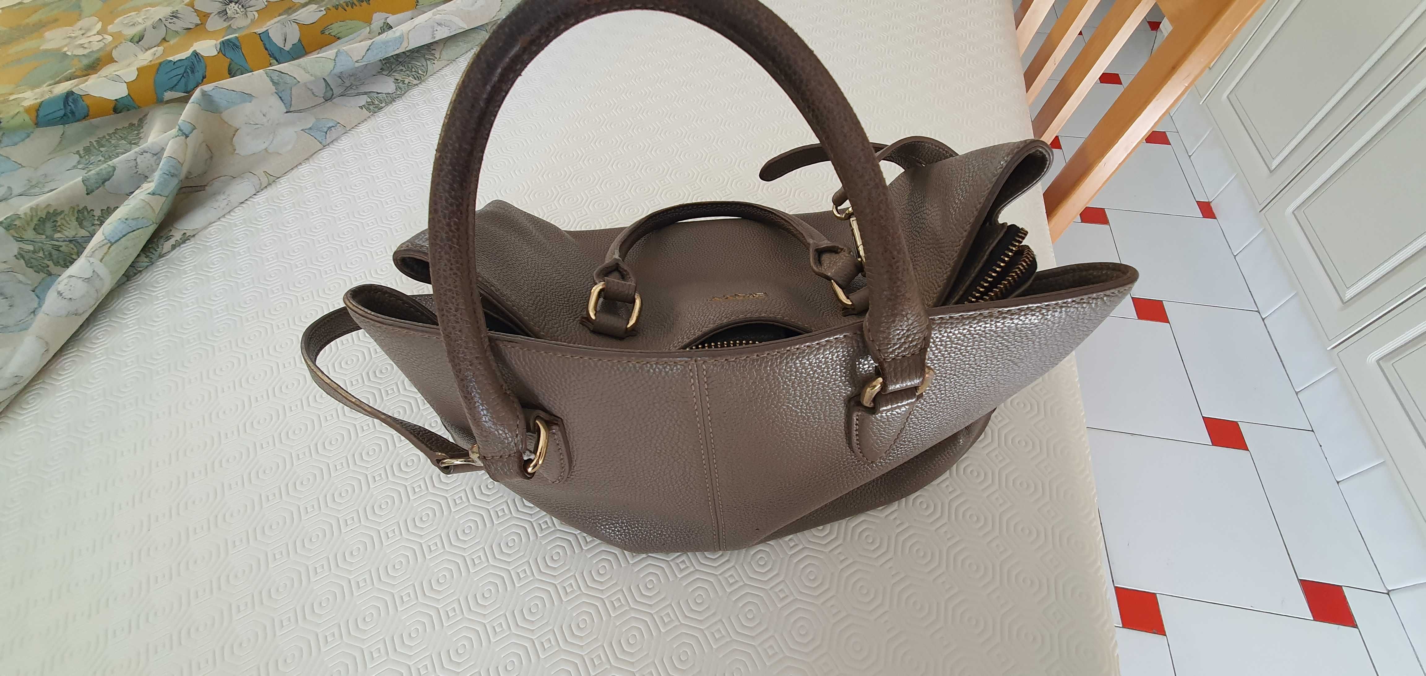 Mala DKNY em excelente estado