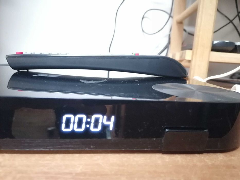 Odtwarzacz Bluray Samsung BD-H6500 pilot