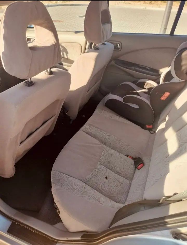 Nissan Almera 2.2
