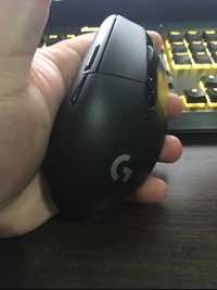 Практично нова миша Logitech g304