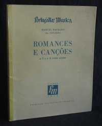 Livro Romances e Canções 3 e a 4 vozes mistas Manuel Machado 1975