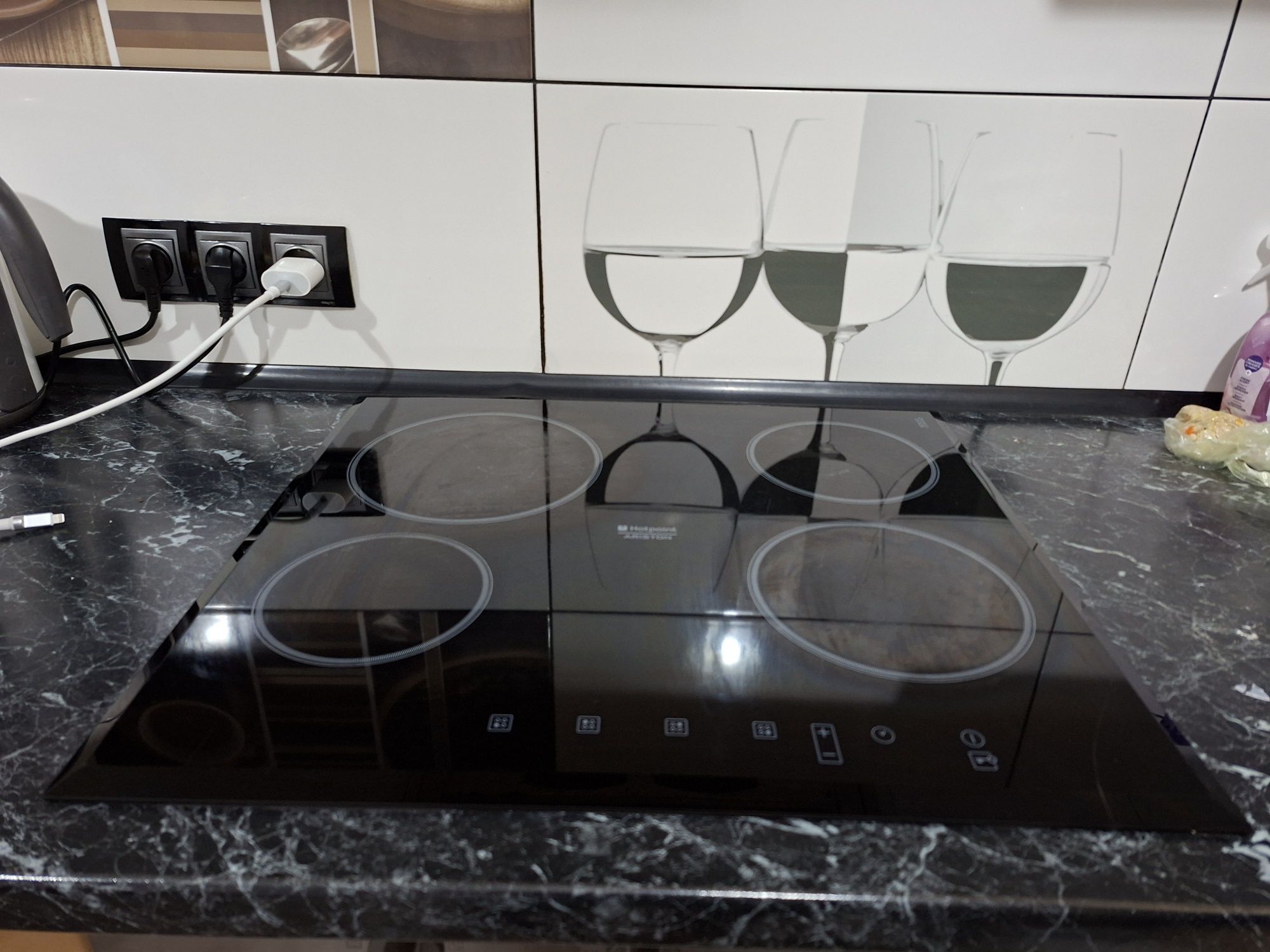 Електро поверхня Hotpoint Ariston