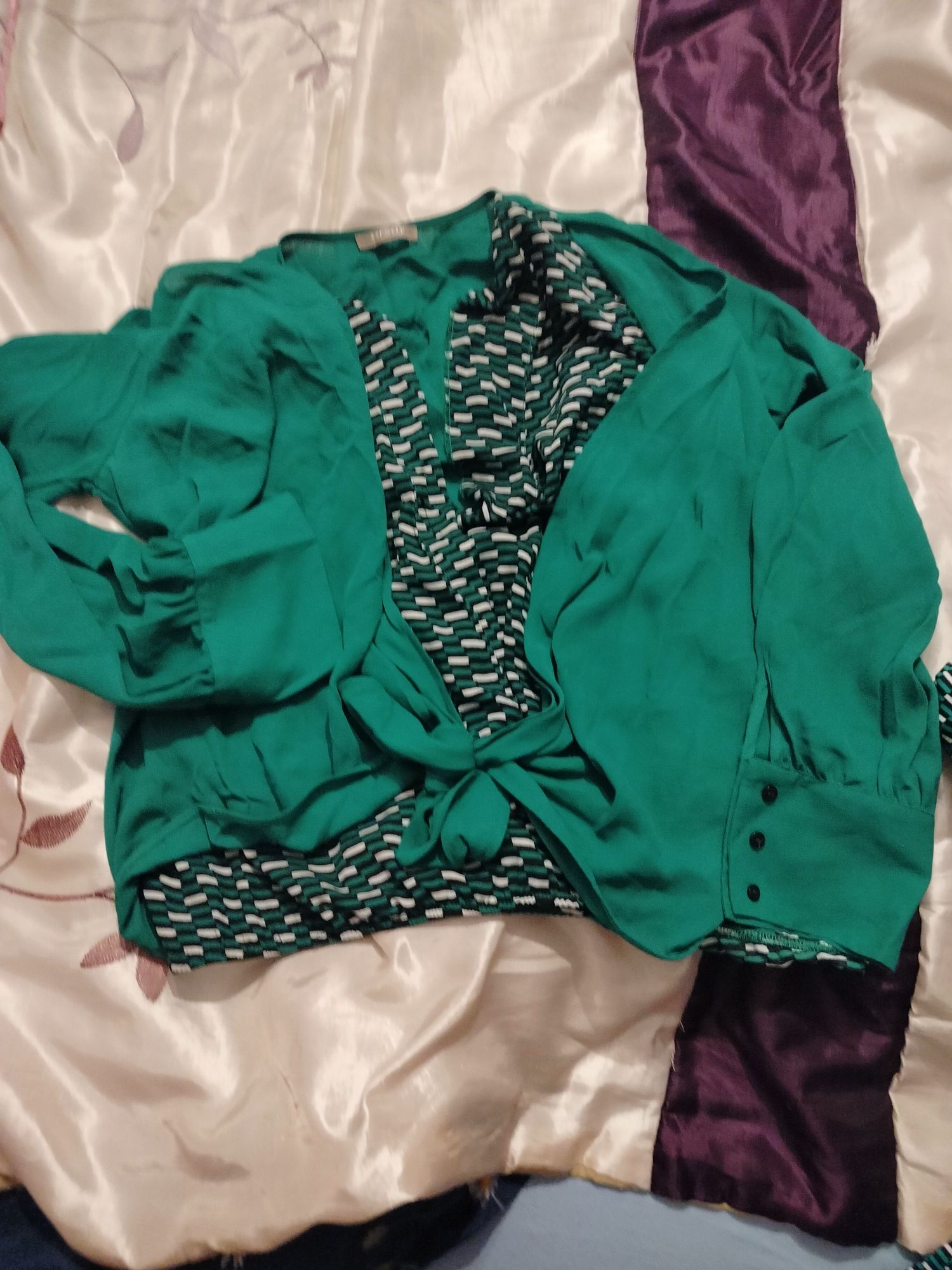 Spodnie i bluzka damska Orsay w rozmiarze 40