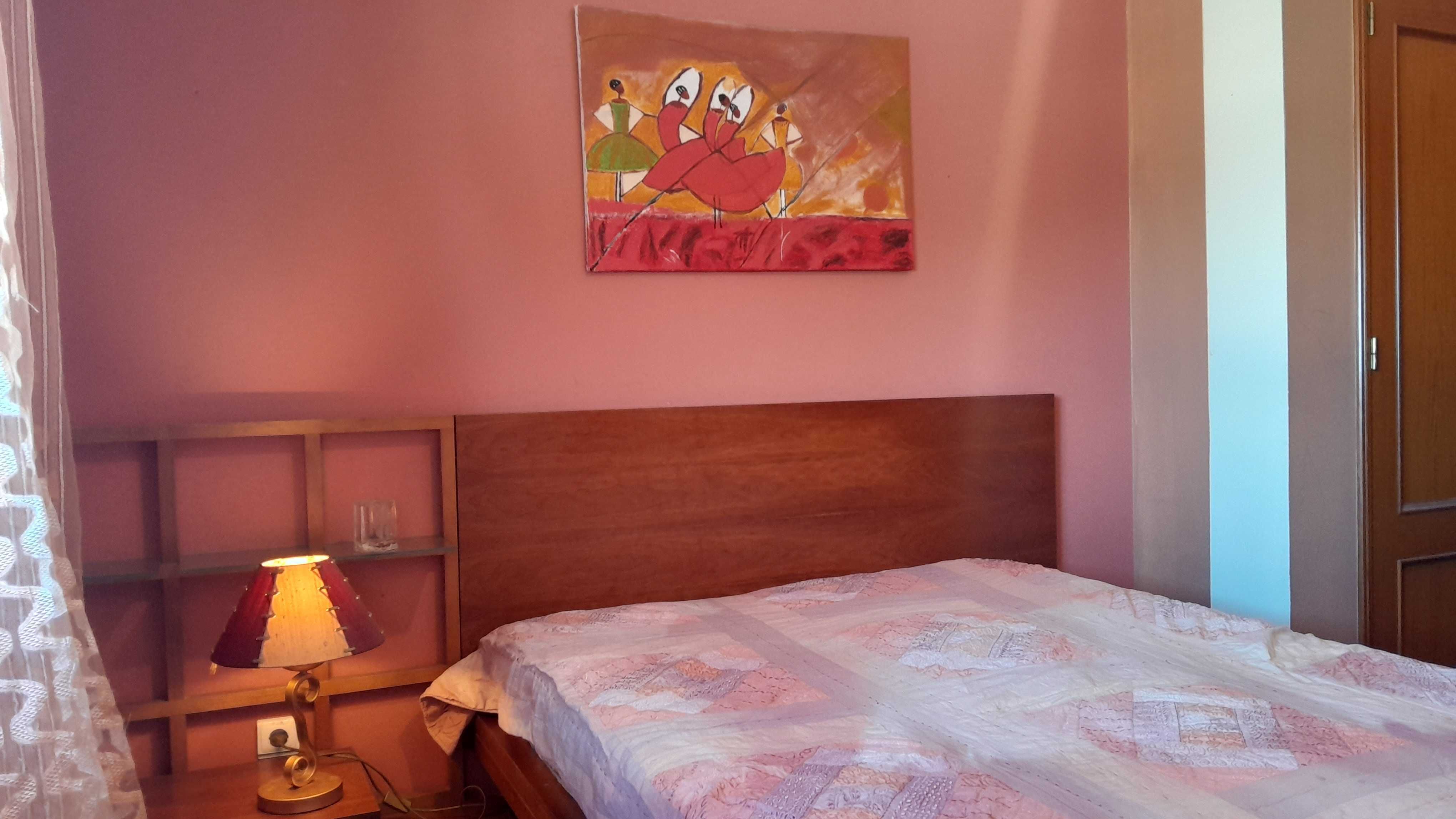 Quarto para alugar / Room to Rent