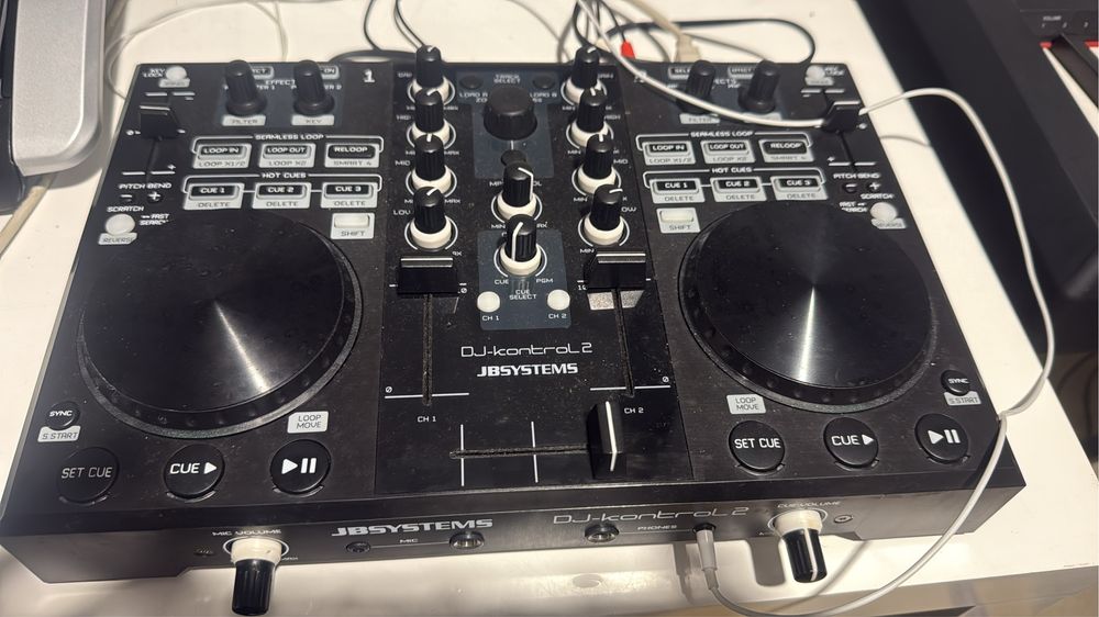Systems DJ kontrol 2