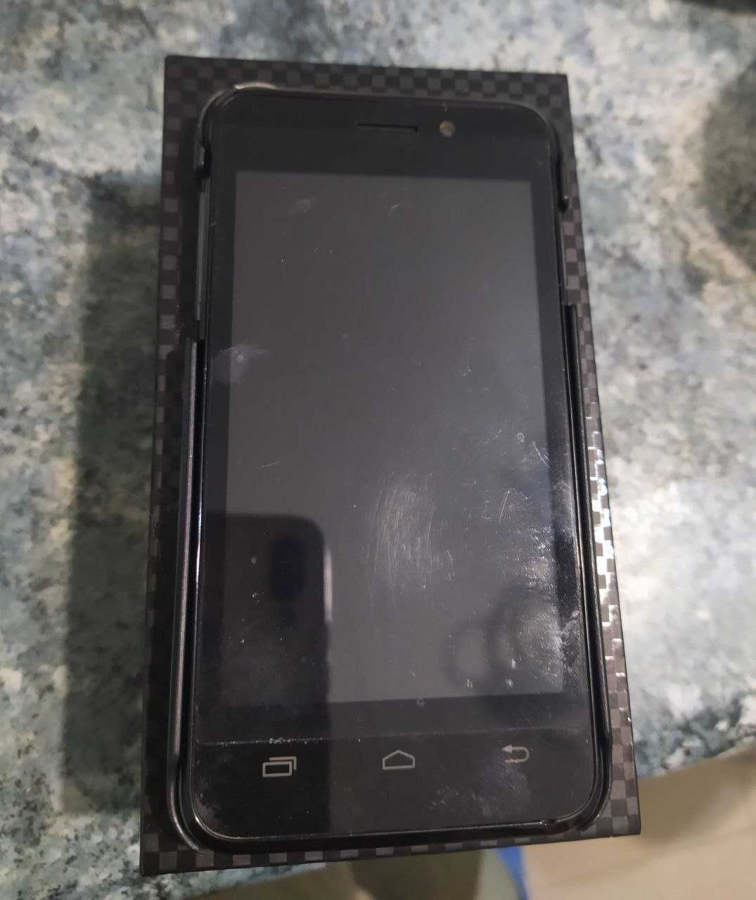 Prestigio MultiPhone 5400 Duo