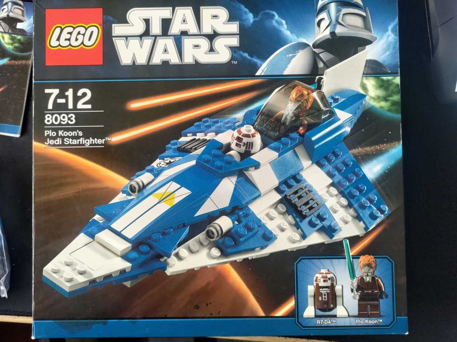zestaw LEGO Star Wars™ Plo Koon's Jedi Starfighter™ 8093