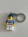 Брелок Лего Portachiavi Lego New York Minifigure 853601
Мініфігурка