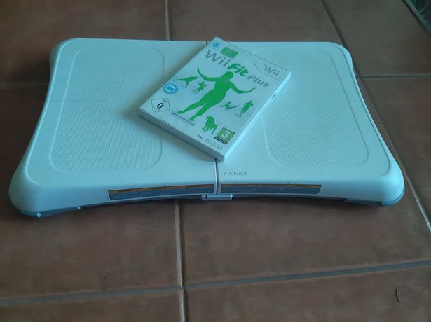 Wii Balance Board +  Jogo Wii Fit Plus