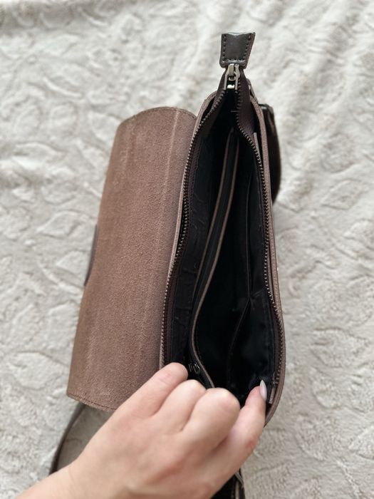 Сумка жіноча шкіряна коричнева