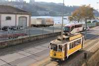 T0 - Frente Rio Douro no Porto, a 5 minutos da ribeira