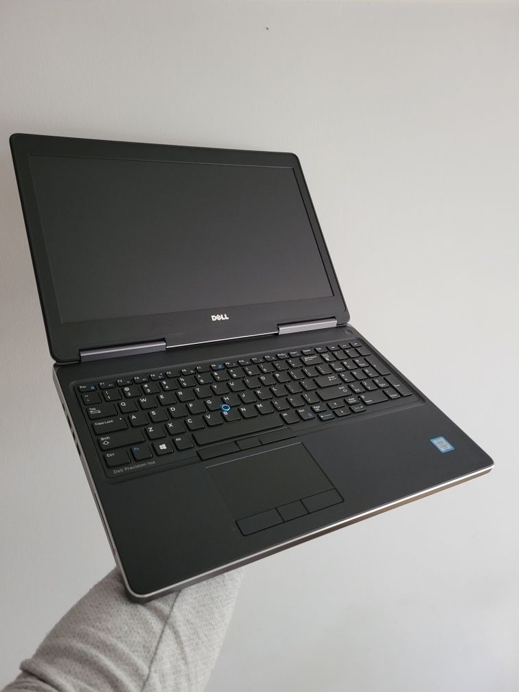 Ноутбук Dell Pcecision 7510/i7-6920HQ/Ram16gb/SSD256gb/Quadro M2000m