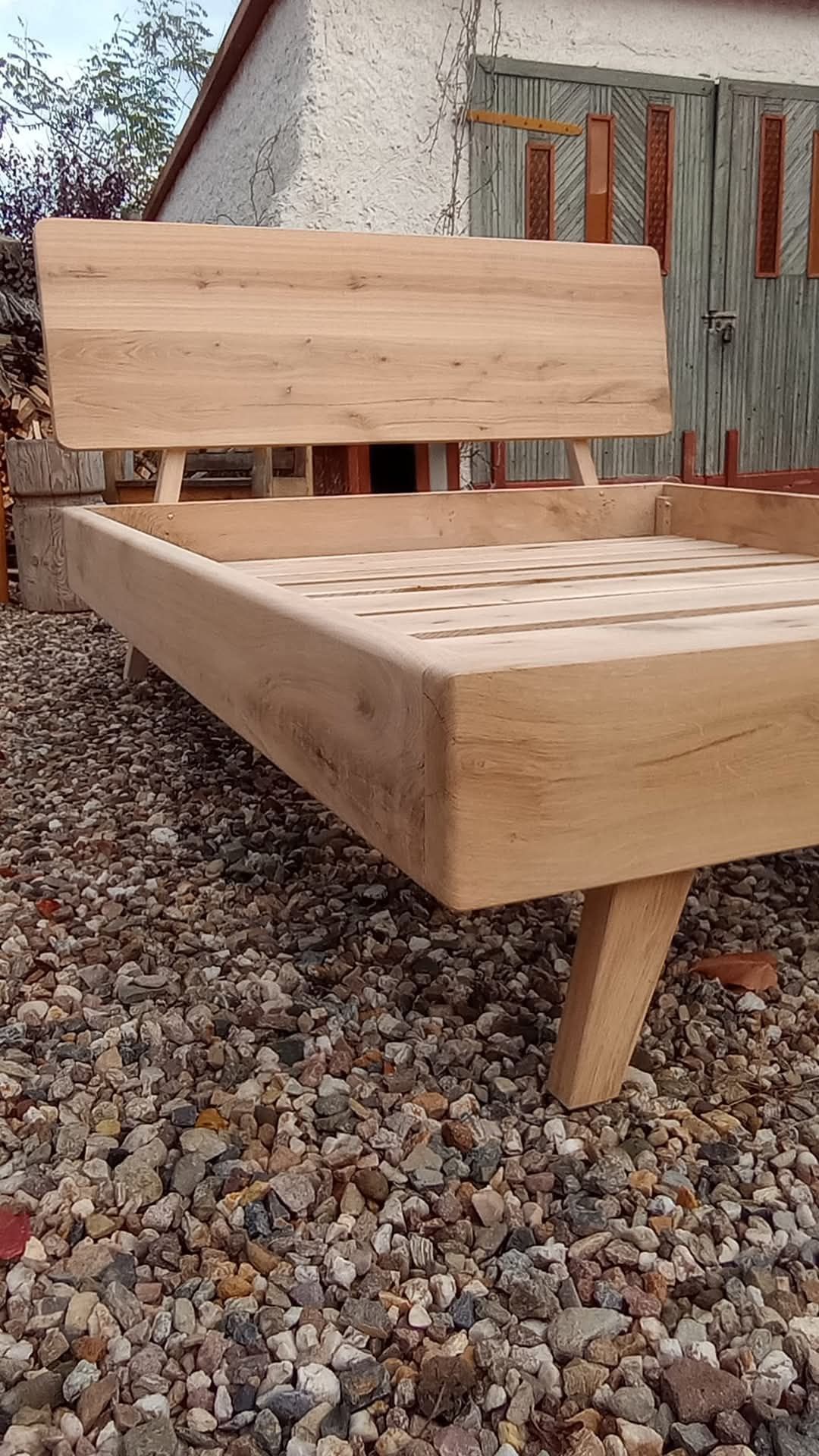 Łóżko 200x160 z litego drewna dębowego