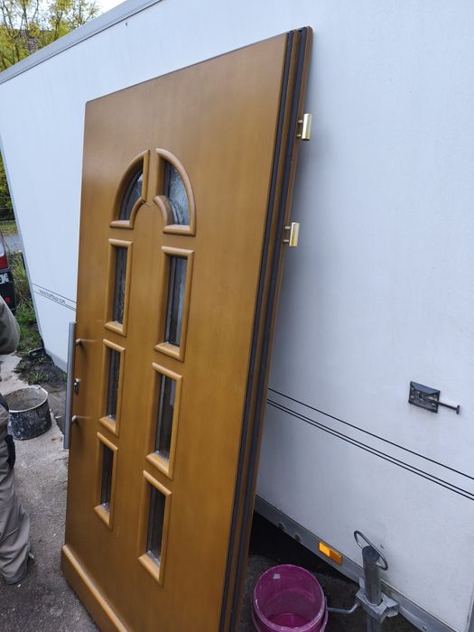 Drzwi dębowe zewnętrzne