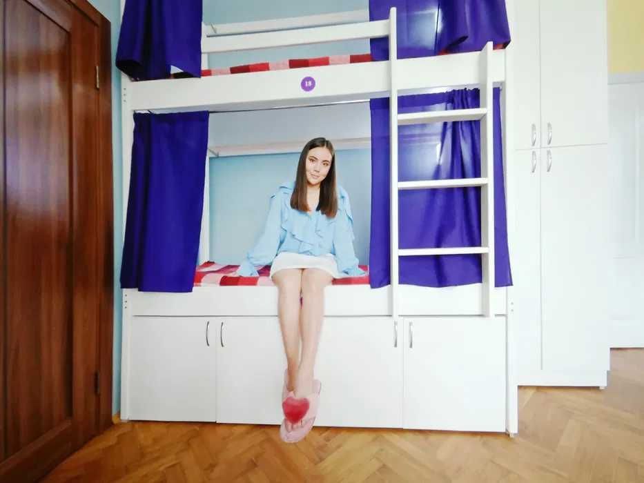 Капсульный хостел / отель 30 метров от метро Арсенальная Дешево Центр-8-555.biz.ua