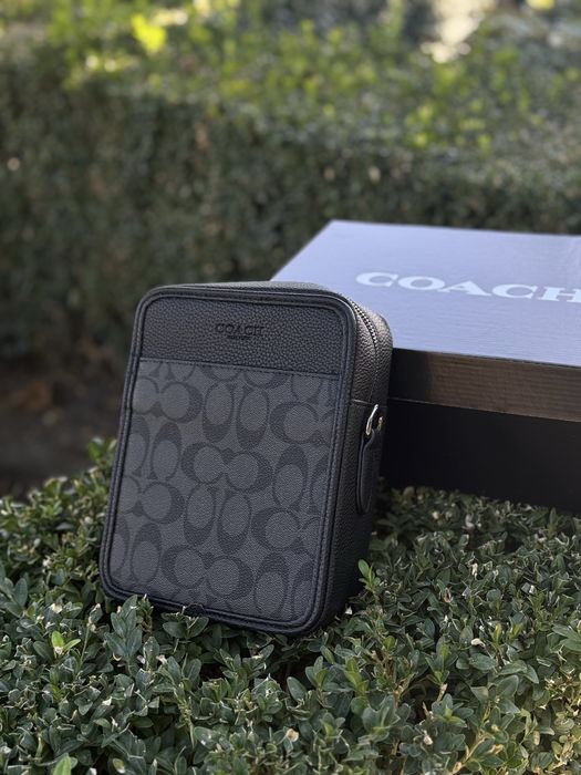 Сумка Coach мужская барсетка Коач черная кожная месенджер Коуч барсетк