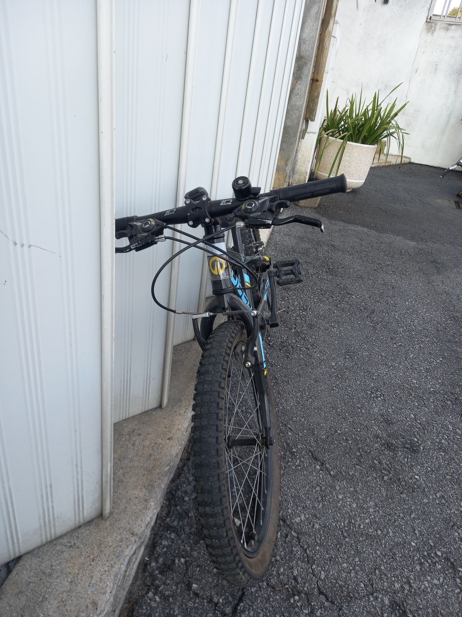 Bicicleta DEED roda 20