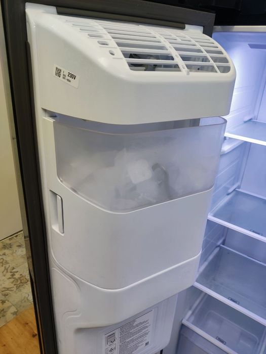 Великий холодильник Samsung™ R56GN8321B1 Side by Side. З льодом+вода!