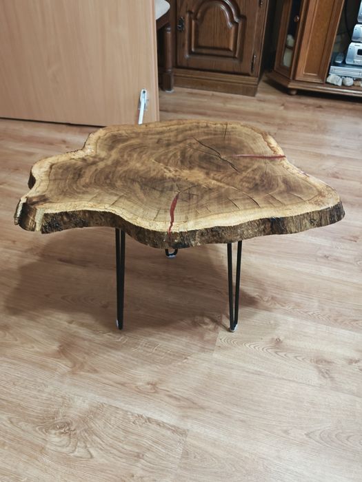 Stolik kawowy z plastra dębowego