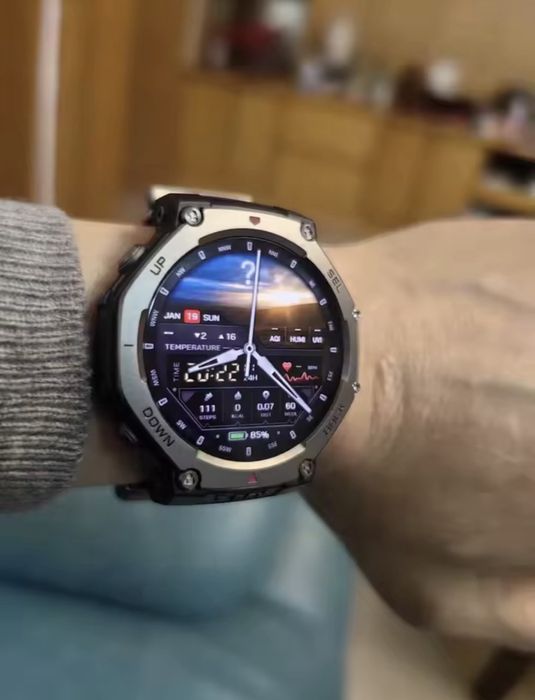 SmartWatch jak T-REX 3