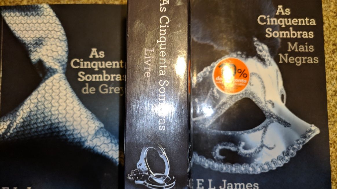 E l James, Robin cook, Paulo Coelho, james Rollins