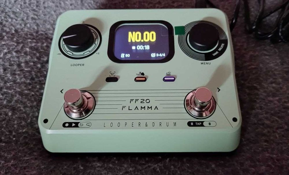 FLAMMA FF20 Drum-Looper 300 хв + Flybro FB100 + IK Multimedia iRig HD2