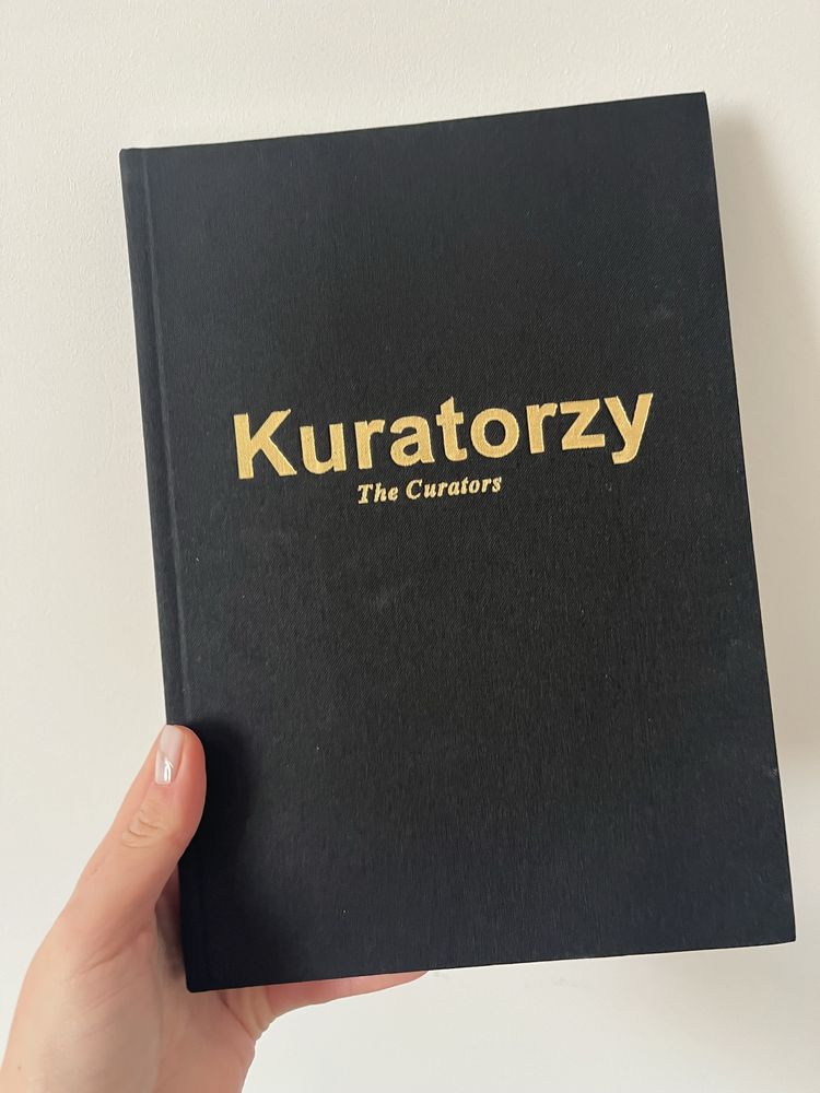 Kuratorzy - art book