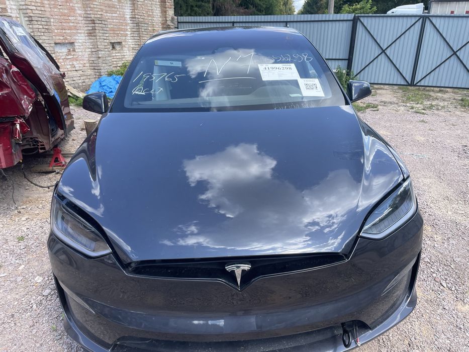 Запчастини tesla model x plaid, від 2022 року