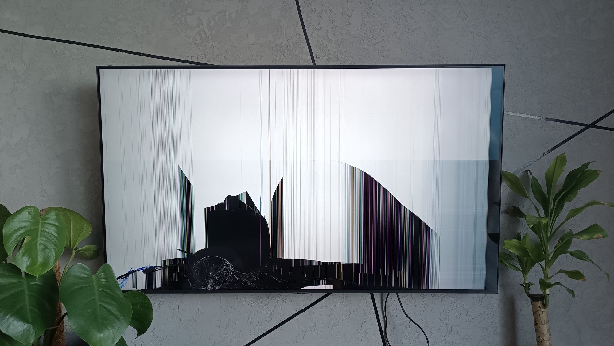 Telewizor Samsung UE50AU7192U 50" uszkodzony