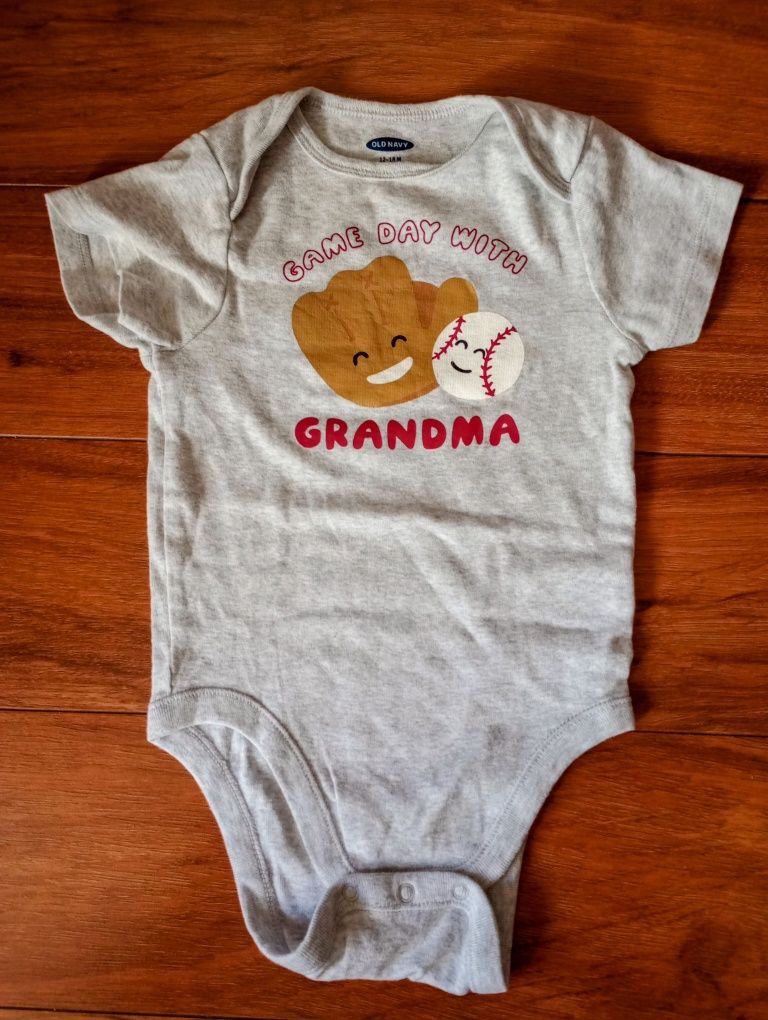 Body Old Navy r. 80-86 na wiek 12-18 m-cy