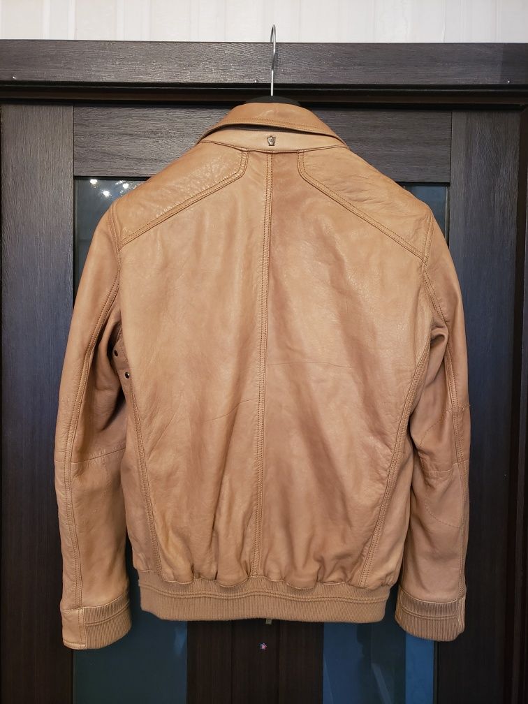 Куртка кожаная мужская Massimo Dutti